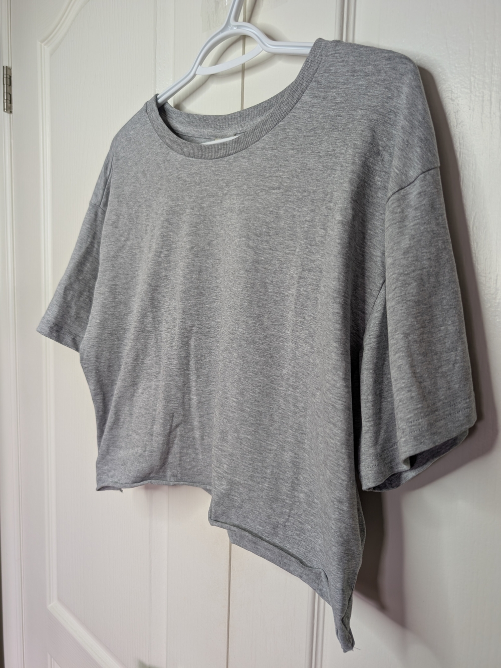 Women's Gray Cropped Boxy Tee - Casual Everyday Top